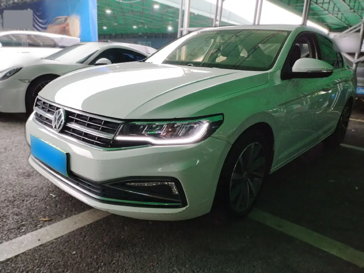 2019 Volkswagen Bora 1.5L 113HP L4 6AT