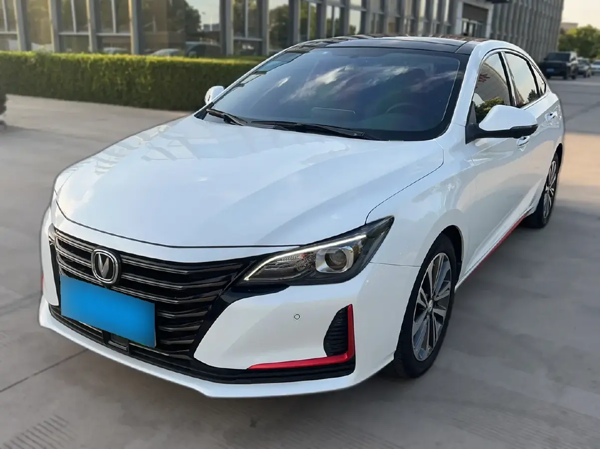 2021 ChangAn Raeton CC 1.5T 180HP L4 7DCT
