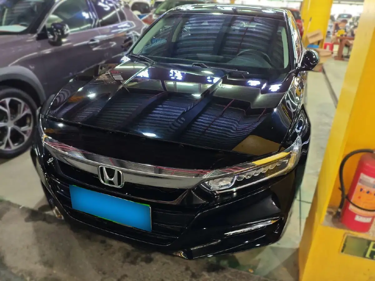 2018 Honda Accord 2.0L 146HP L4 E-CVT Hybrid