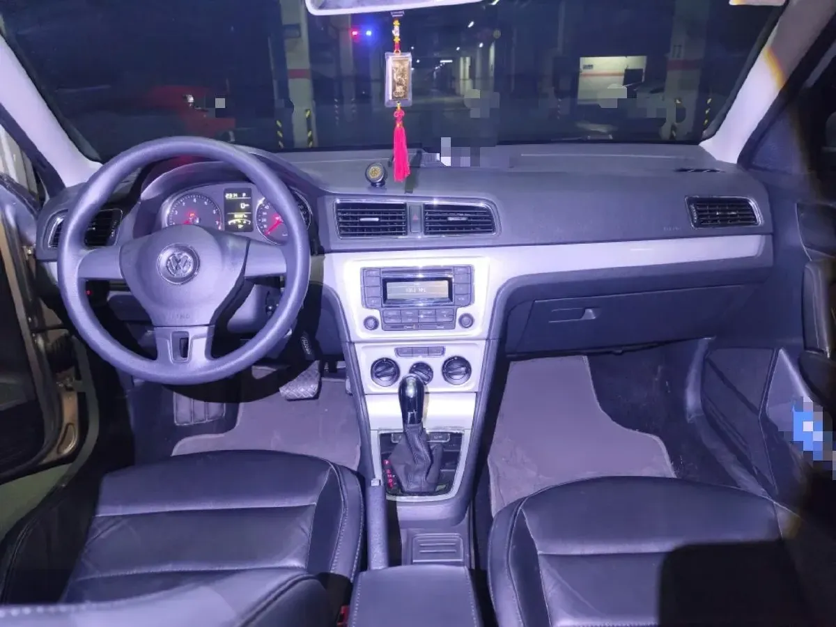 2013 Volkswagen Gran Lavida 1.6L 110HP L4 6AT,autocango,china used car exporter,china ev exporter,chinese used car exporter,chinese used ev exporter