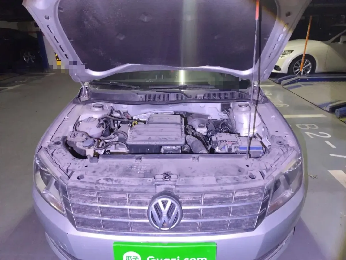 2013 Volkswagen Gran Lavida 1.6L 110HP L4 6AT,autocango,china used car exporter,china ev exporter,chinese used car exporter,chinese used ev exporter