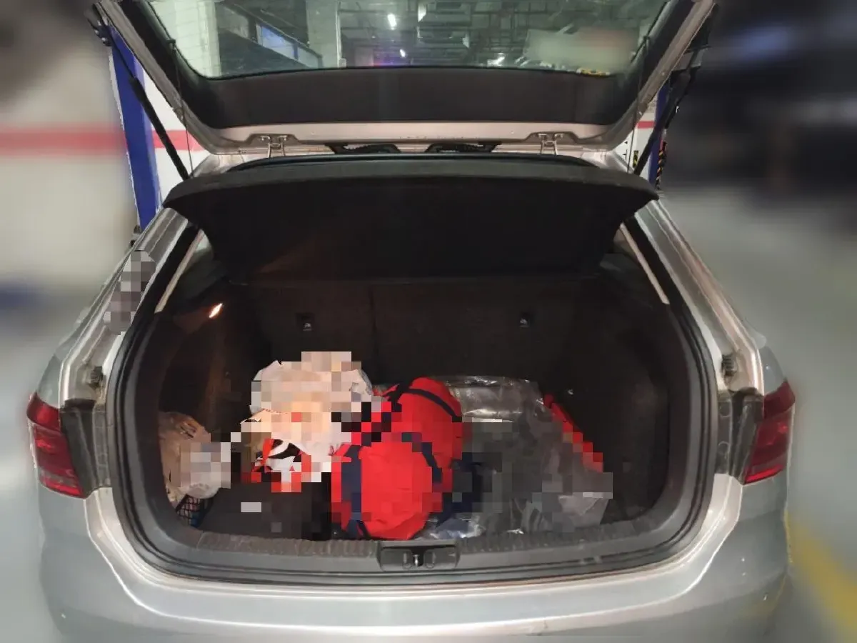 2013 Volkswagen Gran Lavida 1.6L 110HP L4 6AT,autocango,china used car exporter,china ev exporter,chinese used car exporter,chinese used ev exporter