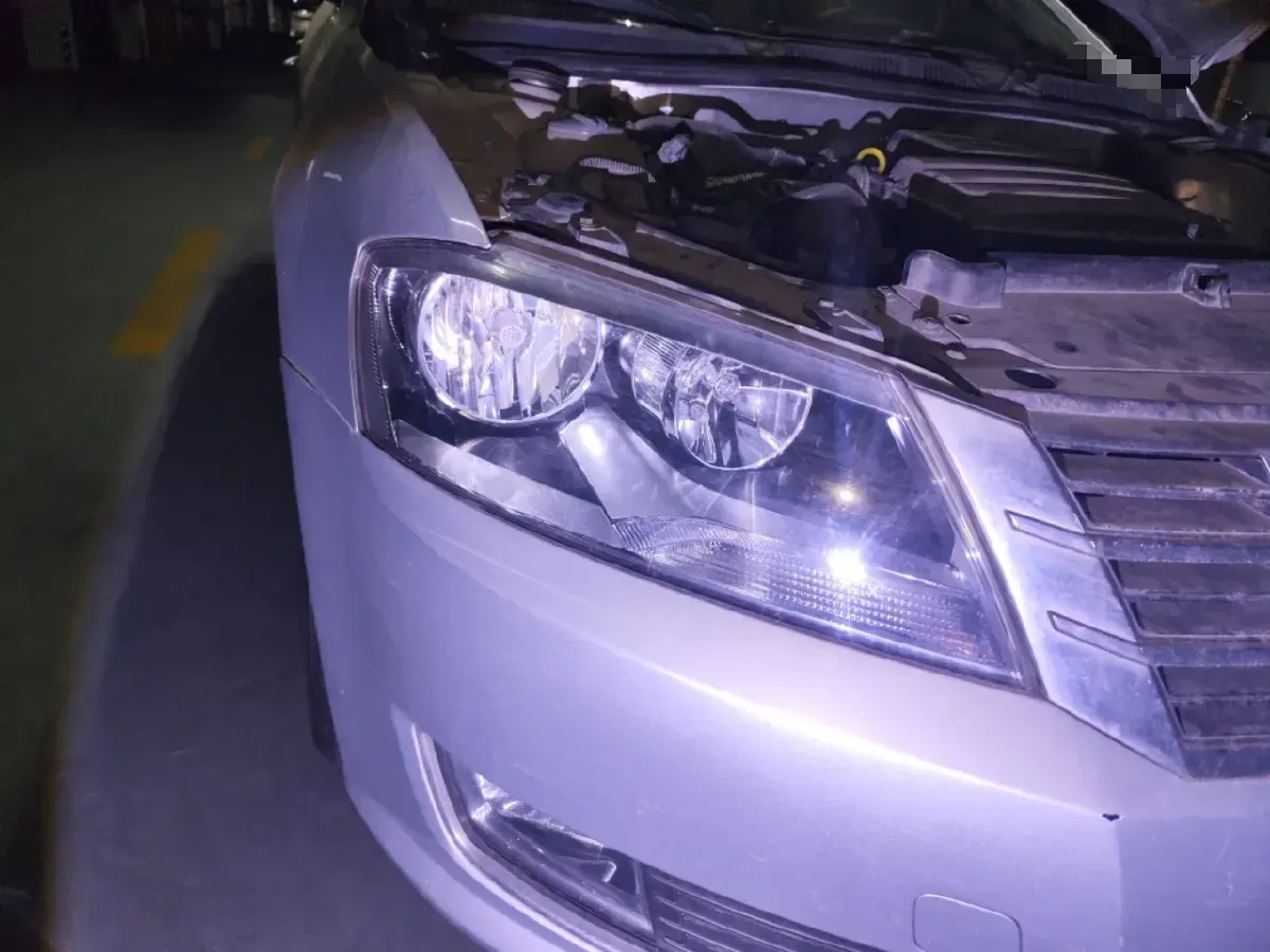 2013 Volkswagen Gran Lavida 1.6L 110HP L4 6AT,autocango,china used car exporter,china ev exporter,chinese used car exporter,chinese used ev exporter