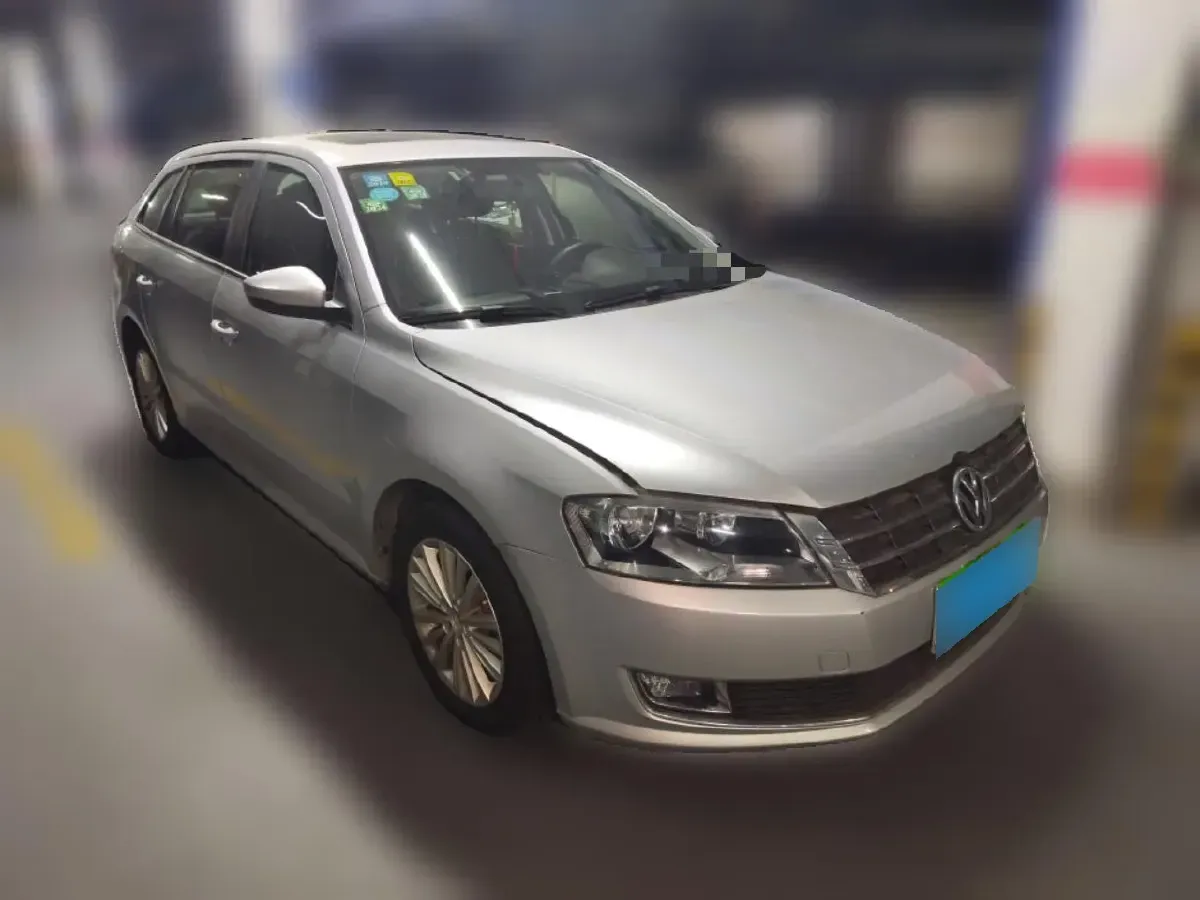 2013 Volkswagen Gran Lavida 1.6L 110HP L4 6AT,autocango,china used car exporter,china ev exporter,chinese used car exporter,chinese used ev exporter