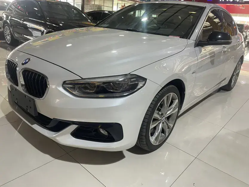 2018 BMW 1 Series 2.0T 192HP L4 8AT