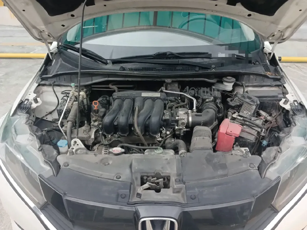 2016 Honda Greiz 1.5L 131HP L4 CVT,autocango,china used car exporter,china ev exporter,chinese used car exporter,chinese used ev exporter