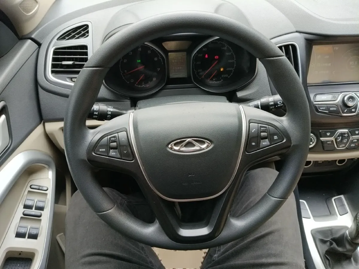 2014 Chery Tiggo 5 2.0L 139HP L4 5MT,autocango,china used car exporter,china ev exporter,chinese used car exporter,chinese used ev exporter