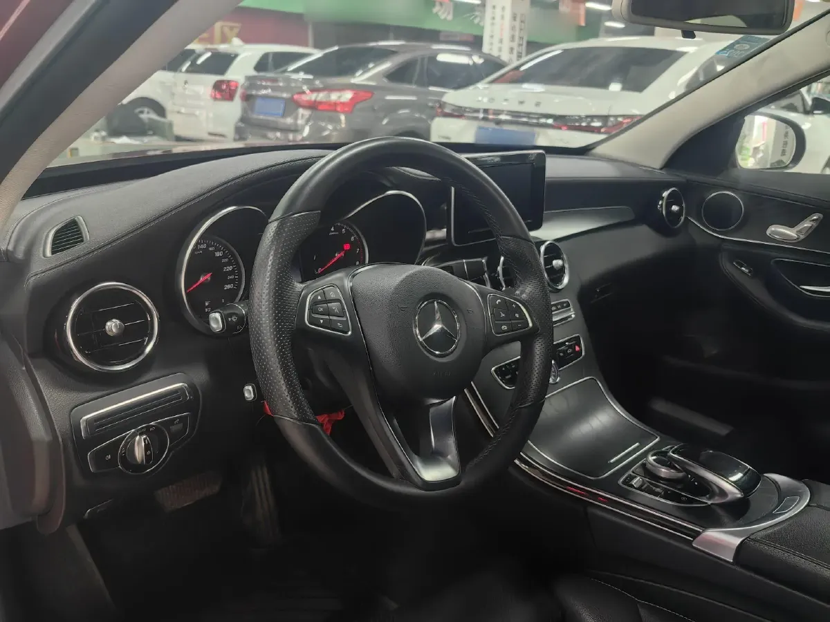 2017 Mercedes-Benz C Class 1.6T 156HP L4 7AT,autocango,china used car exporter,china ev exporter,chinese used car exporter,chinese used ev exporter