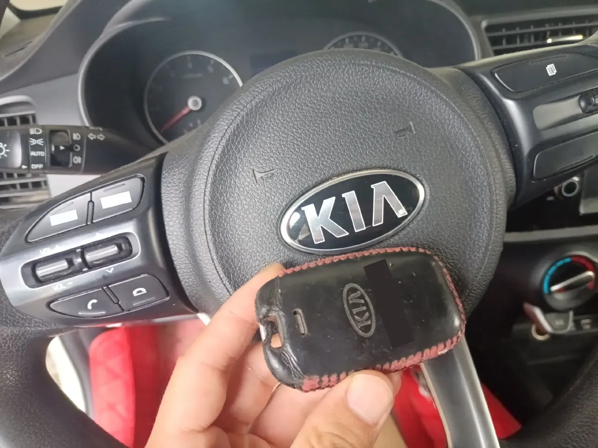 2017 Kia KX Cross 1.4L 100HP L4 6AT,autocango,china used car exporter,china ev exporter,chinese used car exporter,chinese used ev exporter