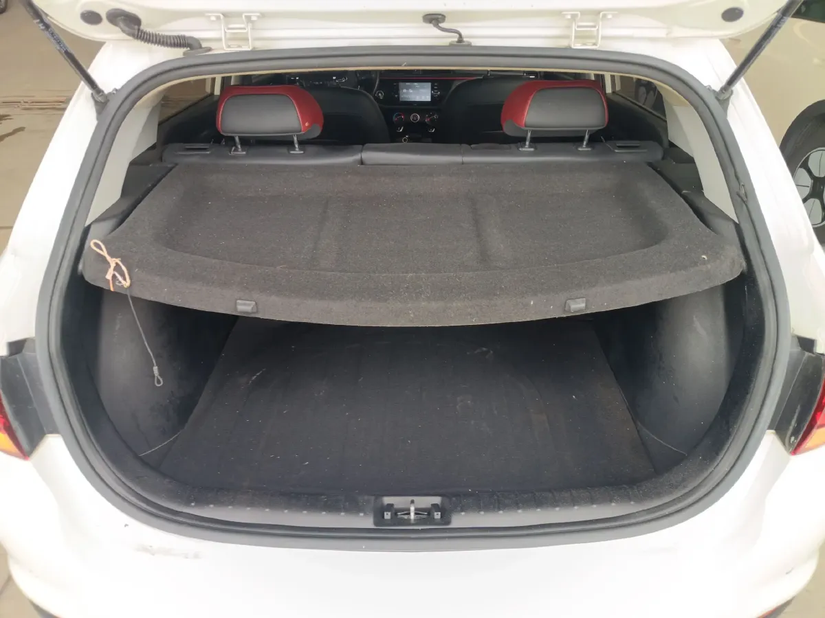 2017 Kia KX Cross 1.4L 100HP L4 6AT,autocango,china used car exporter,china ev exporter,chinese used car exporter,chinese used ev exporter