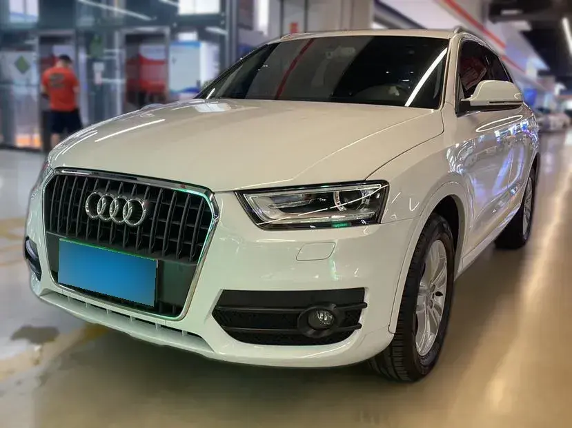 2015 Audi Q3 2.0T 170HP L4 7DCT