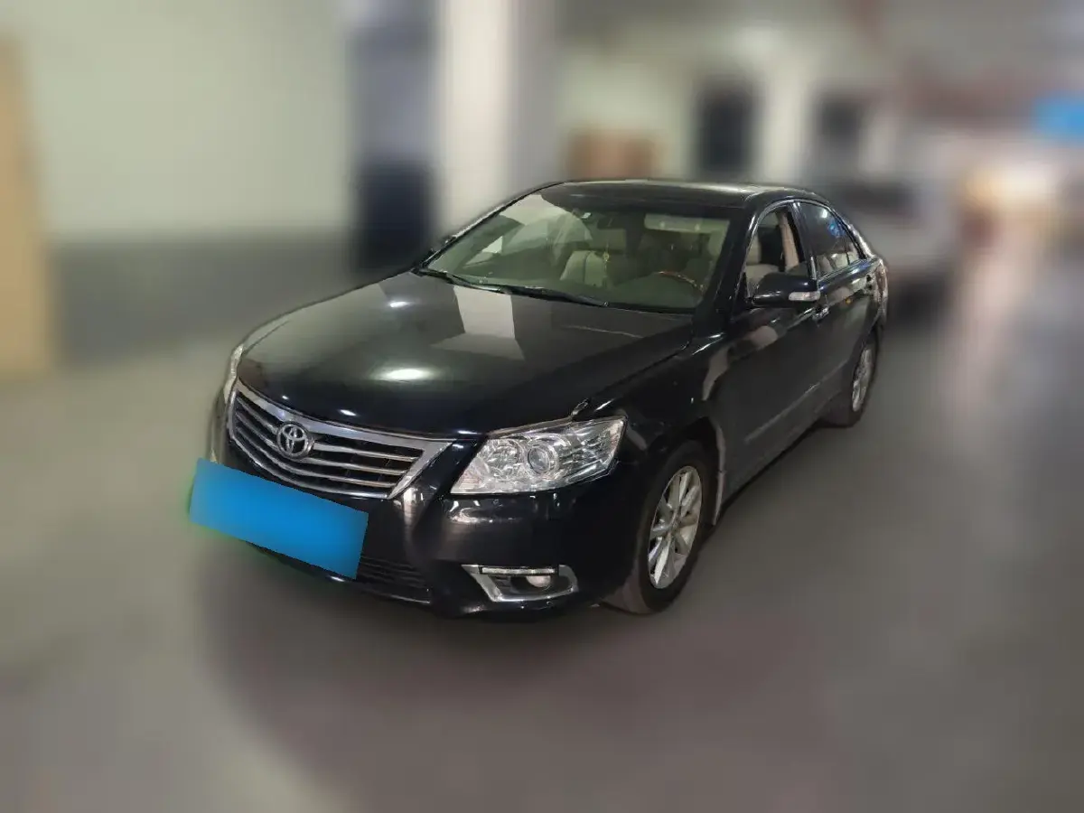 2012 Toyota Camry 2.0L 147HP L4 4AT