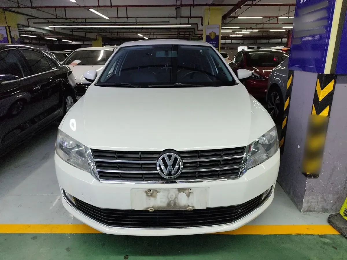 2013 Volkswagen Gran Lavida 1.6L 110HP L4 6AT,autocango,china used car exporter,china ev exporter,chinese used car exporter,chinese used ev exporter