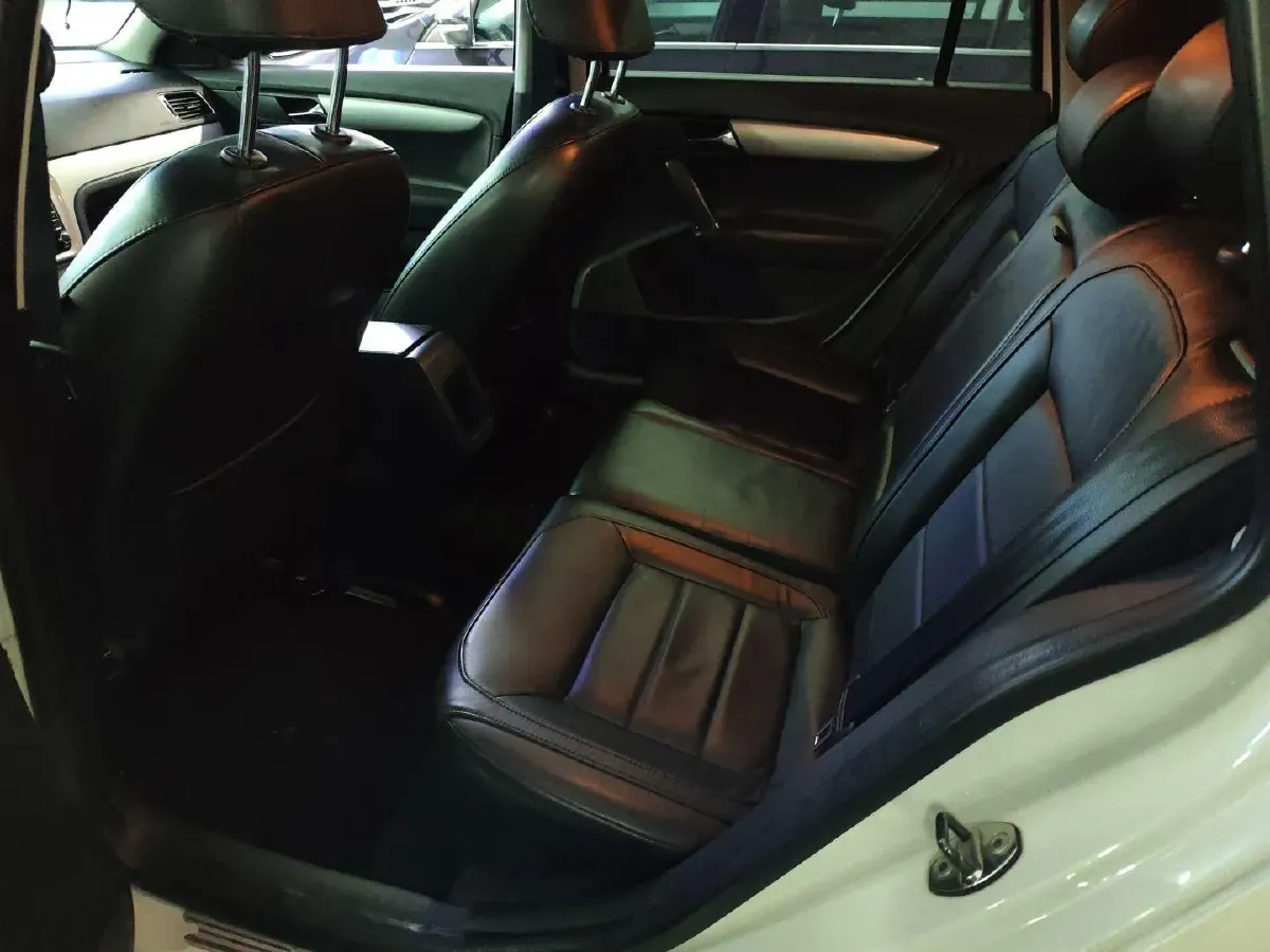 2013 Volkswagen Gran Lavida 1.6L 110HP L4 6AT,autocango,china used car exporter,china ev exporter,chinese used car exporter,chinese used ev exporter