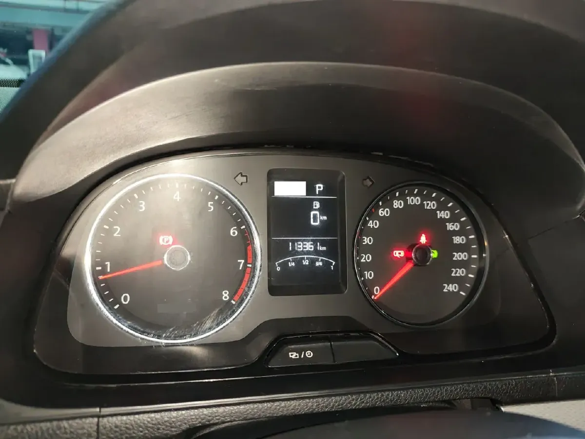 2013 Volkswagen Gran Lavida 1.6L 110HP L4 6AT,autocango,china used car exporter,china ev exporter,chinese used car exporter,chinese used ev exporter