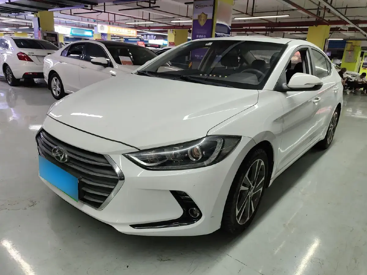 2016 Hyundai Elantra 1.6L 130HP L4 6AT