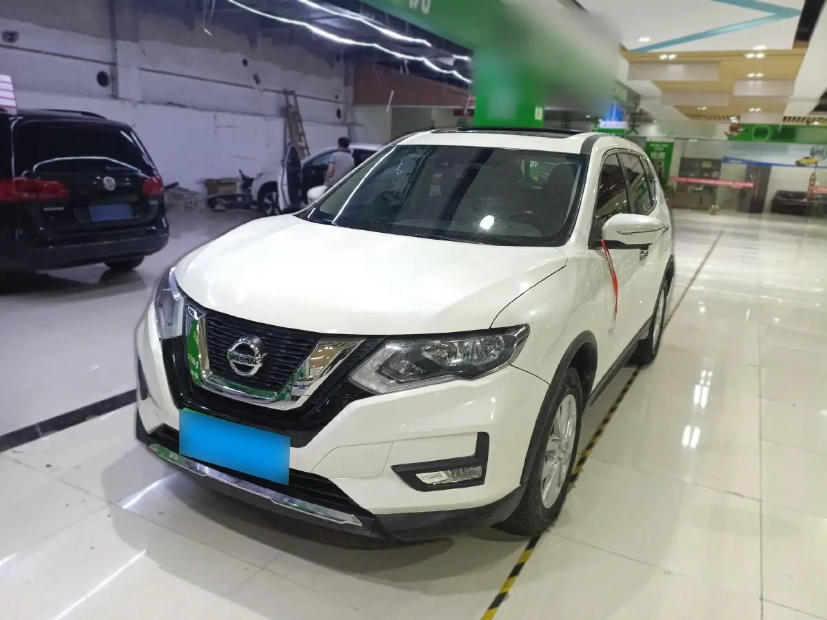 2021 Nissan X-Trail 2.0L 151HP L4 CVT