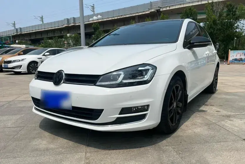 2017 Volkswagen Golf 1.4T 131HP L4 7DCT