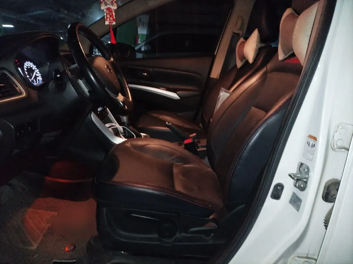 2014 Suzuki S-cross 1.6L 122HP L4 CVT,autocango,china used car exporter,china ev exporter,chinese used car exporter,chinese used ev exporter