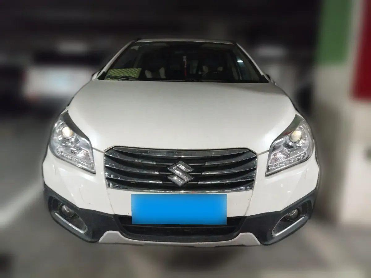 2014 Suzuki S-cross 1.6L 122HP L4 CVT,autocango,china used car exporter,china ev exporter,chinese used car exporter,chinese used ev exporter