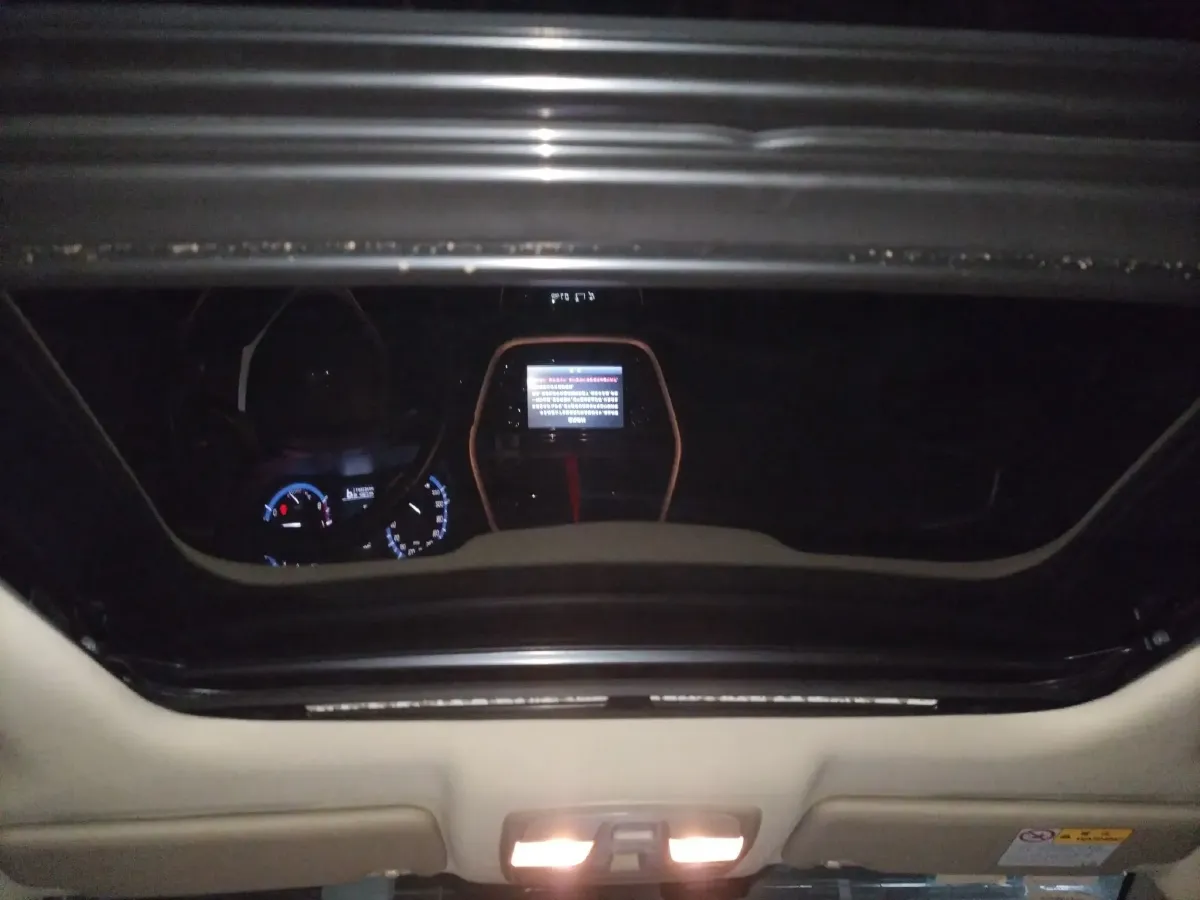 2014 Suzuki S-cross 1.6L 122HP L4 CVT,autocango,china used car exporter,china ev exporter,chinese used car exporter,chinese used ev exporter