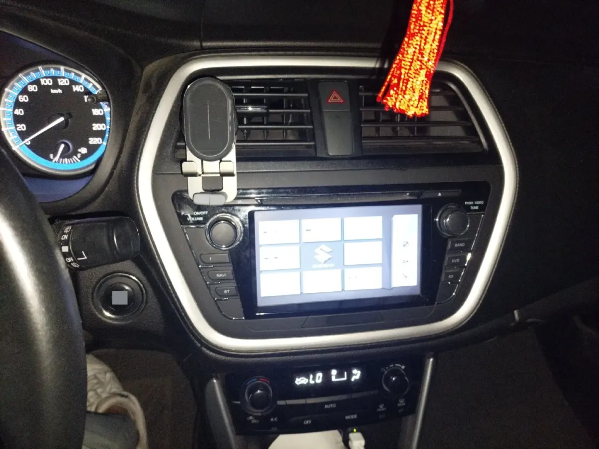 2014 Suzuki S-cross 1.6L 122HP L4 CVT,autocango,china used car exporter,china ev exporter,chinese used car exporter,chinese used ev exporter