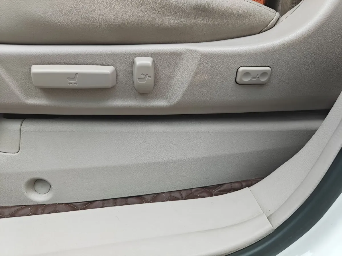 2016 BYD e6 BEV 82KWH,autocango,china used car exporter,china ev exporter,chinese used car exporter,chinese used ev exporter