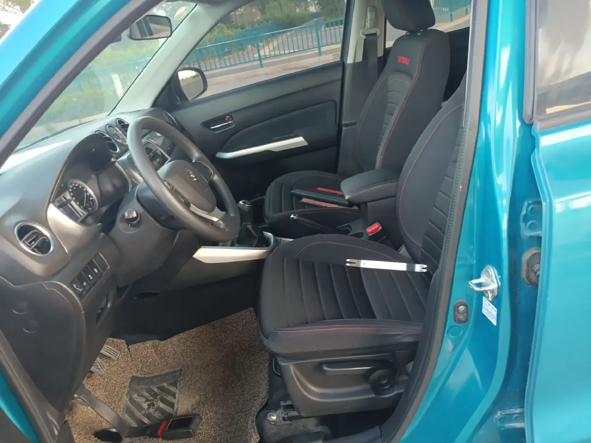 2016 Suzuki Vitara 1.6L 122HP L4 5MT,autocango,china used car exporter,china ev exporter,chinese used car exporter,chinese used ev exporter