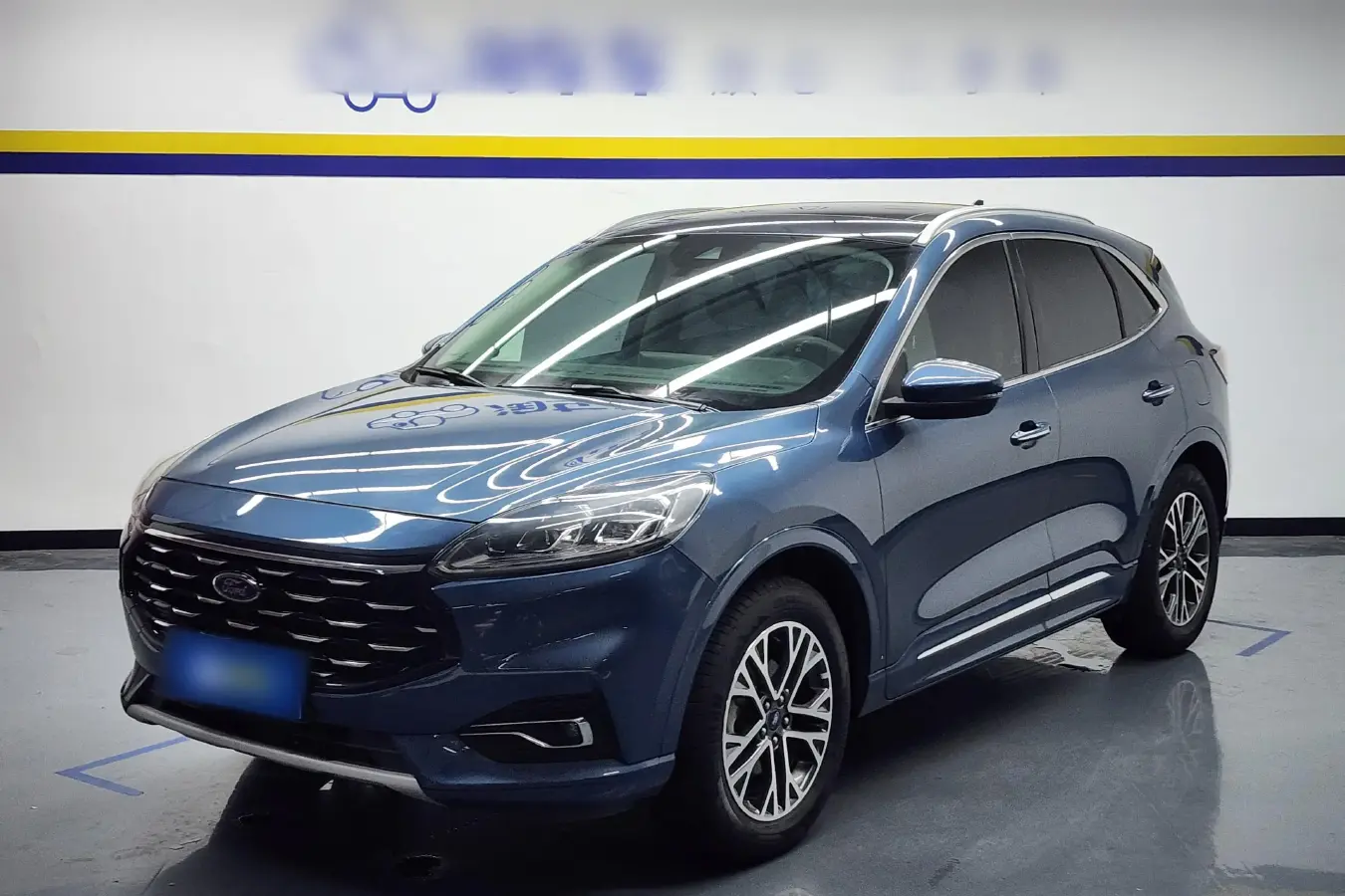 2020 Ford Escape 2.0T 248HP L4 8AT