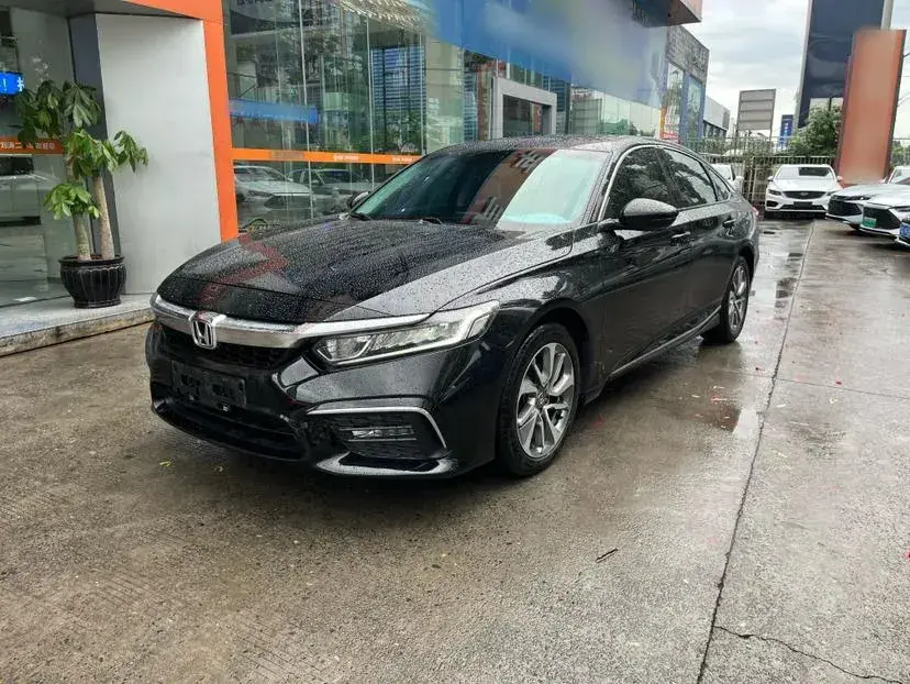 2019 Honda Inspire 1.5T 194HP L4 CVT