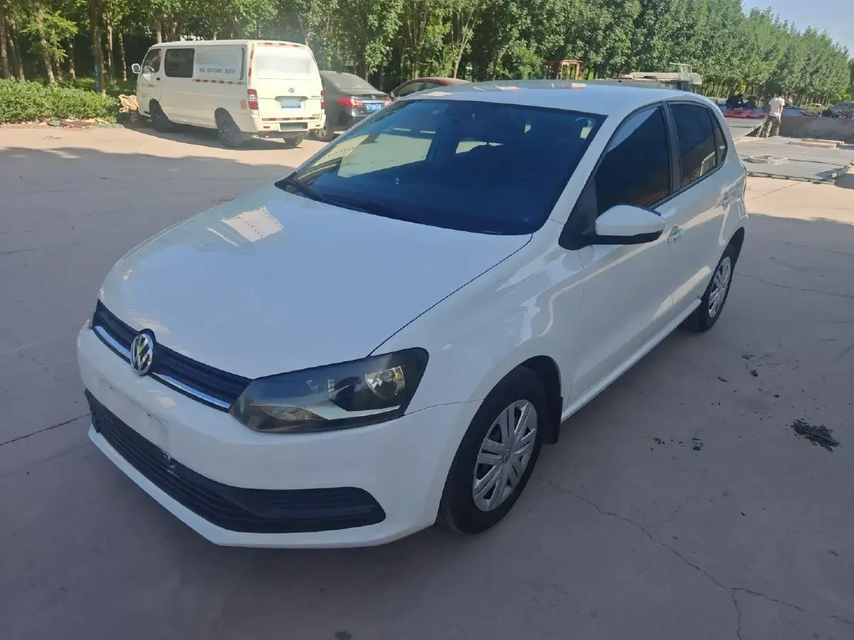 2018 Volkswagen Polo 1.5L 110HP L4 6AT
