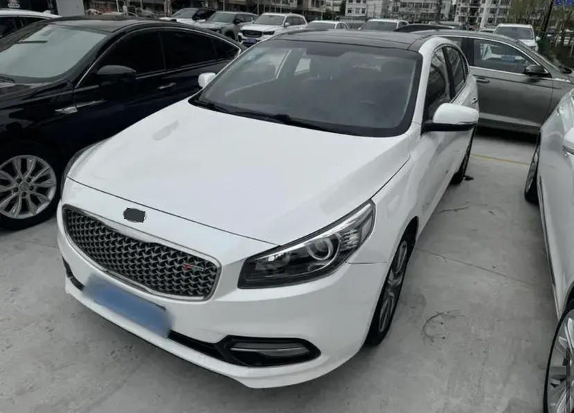 2017 Kia K4 1.6T 175HP L4 7DCT