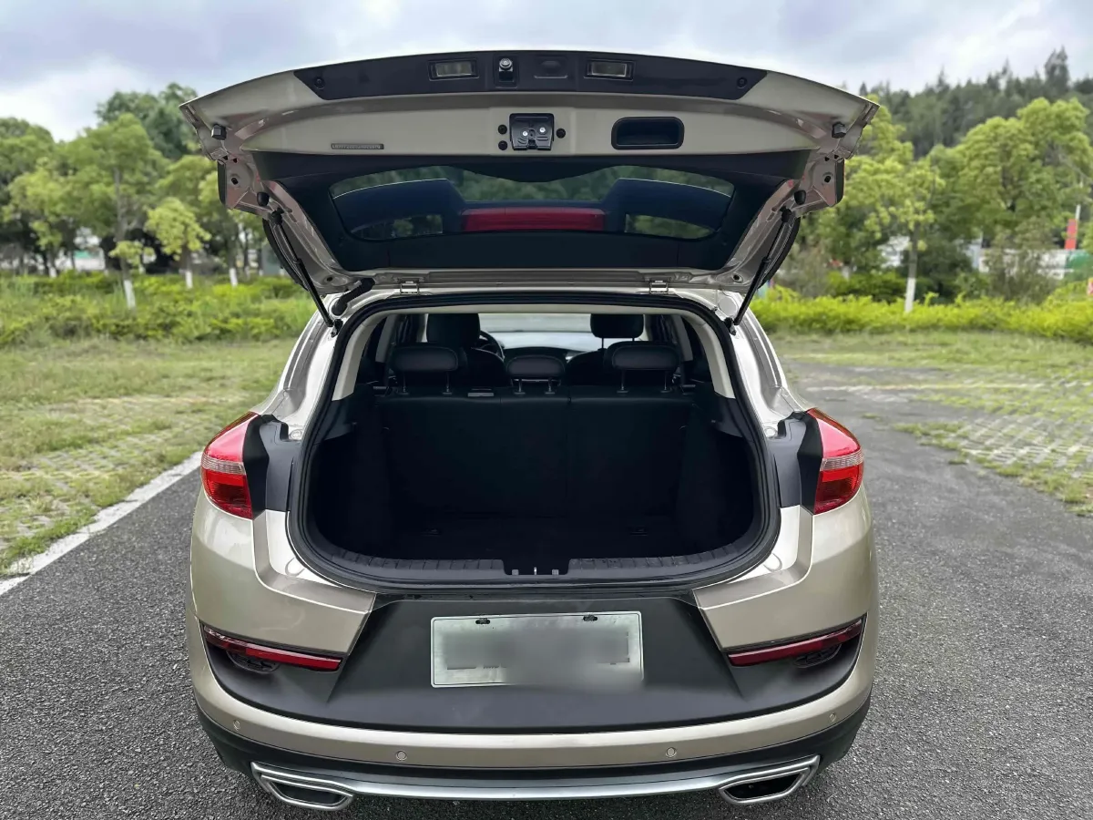 2018 Geely Emgrand GS 1.4T 133HP L4 6DCT,autocango,china used car exporter,china ev exporter,chinese used car exporter,chinese used ev exporter