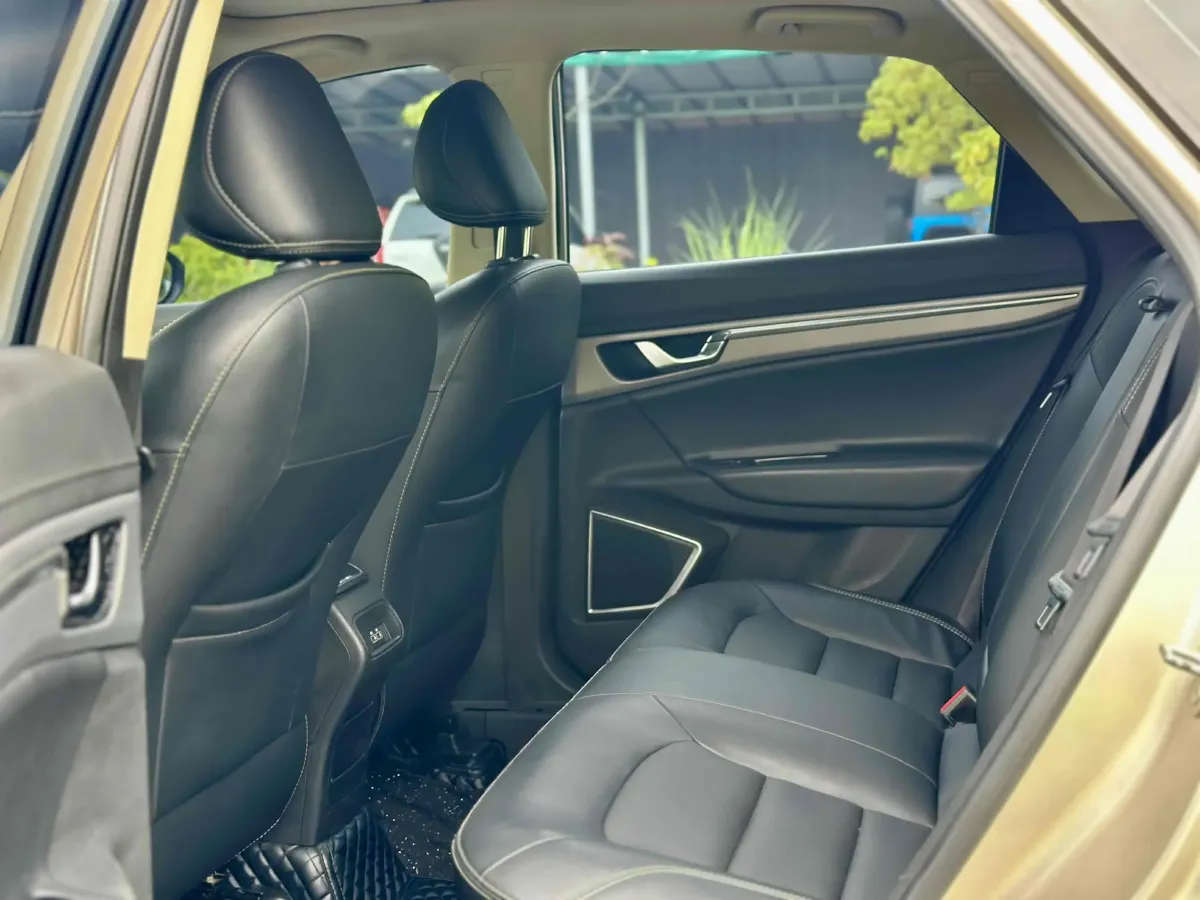 2018 Geely Emgrand GS 1.4T 133HP L4 6DCT,autocango,china used car exporter,china ev exporter,chinese used car exporter,chinese used ev exporter