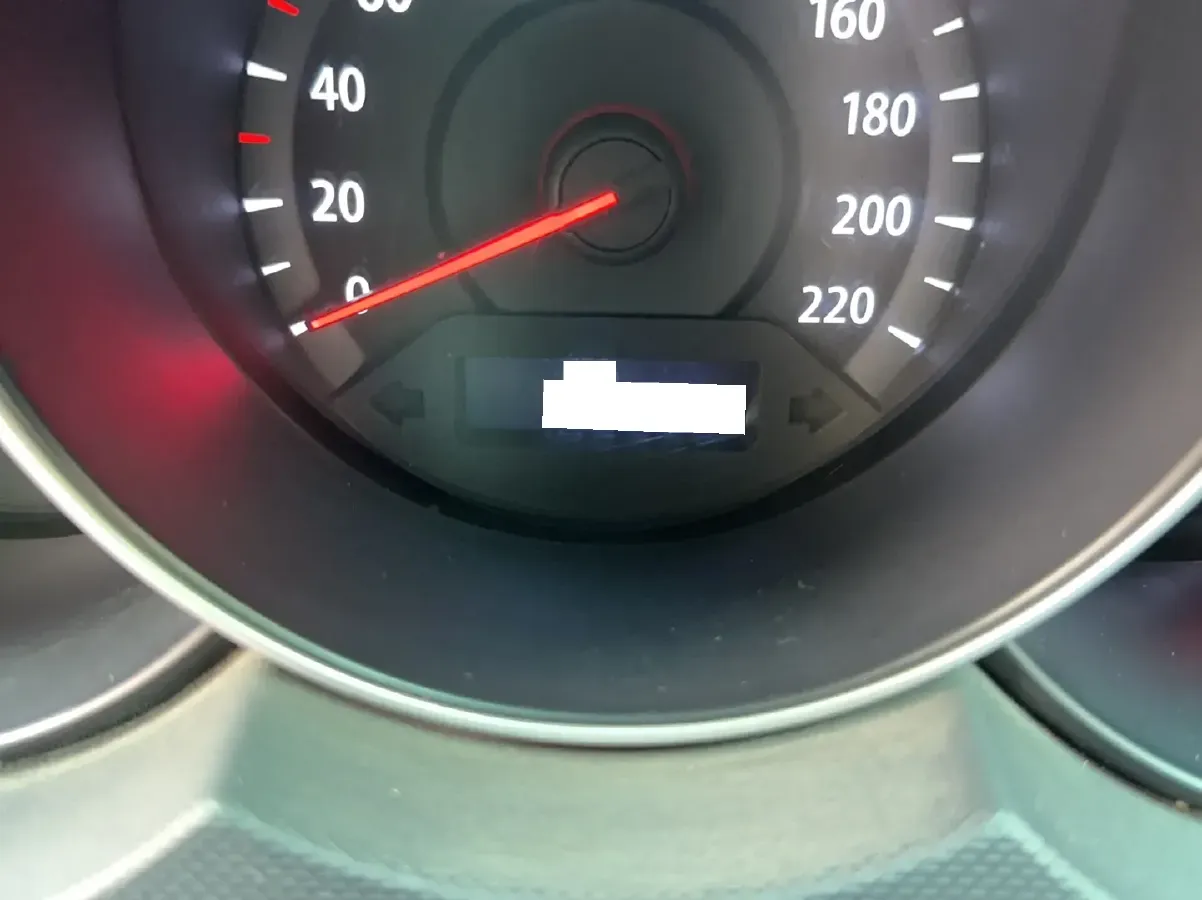 2014 Kia Forte 1.6L 123HP L4 5MT,autocango,china used car exporter,china ev exporter,chinese used car exporter,chinese used ev exporter