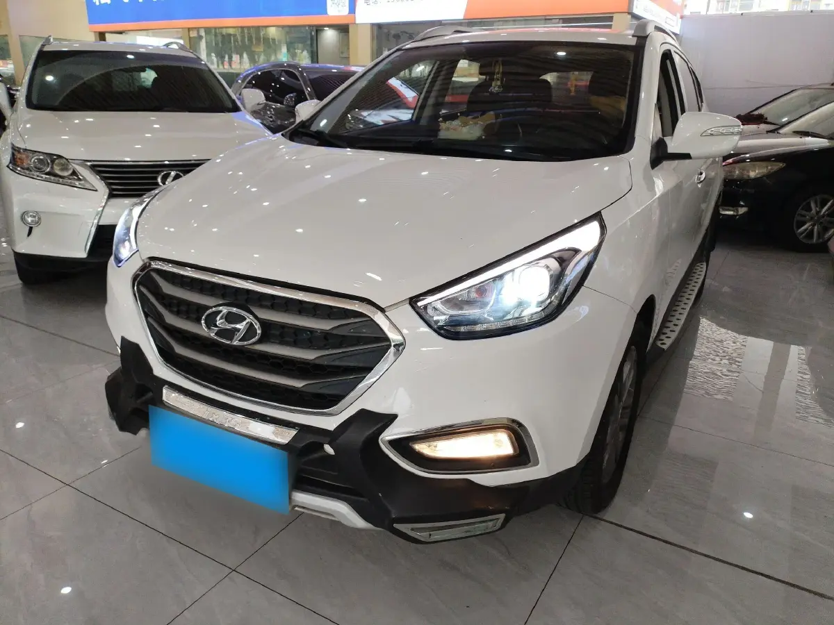 2015 Hyundai ix35 2.0L 160HP L4 6AT