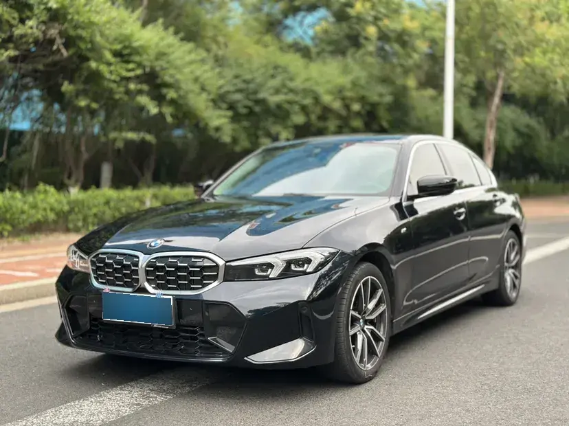 2024 BMW 3 Series 2.0T 184HP L4 8AT