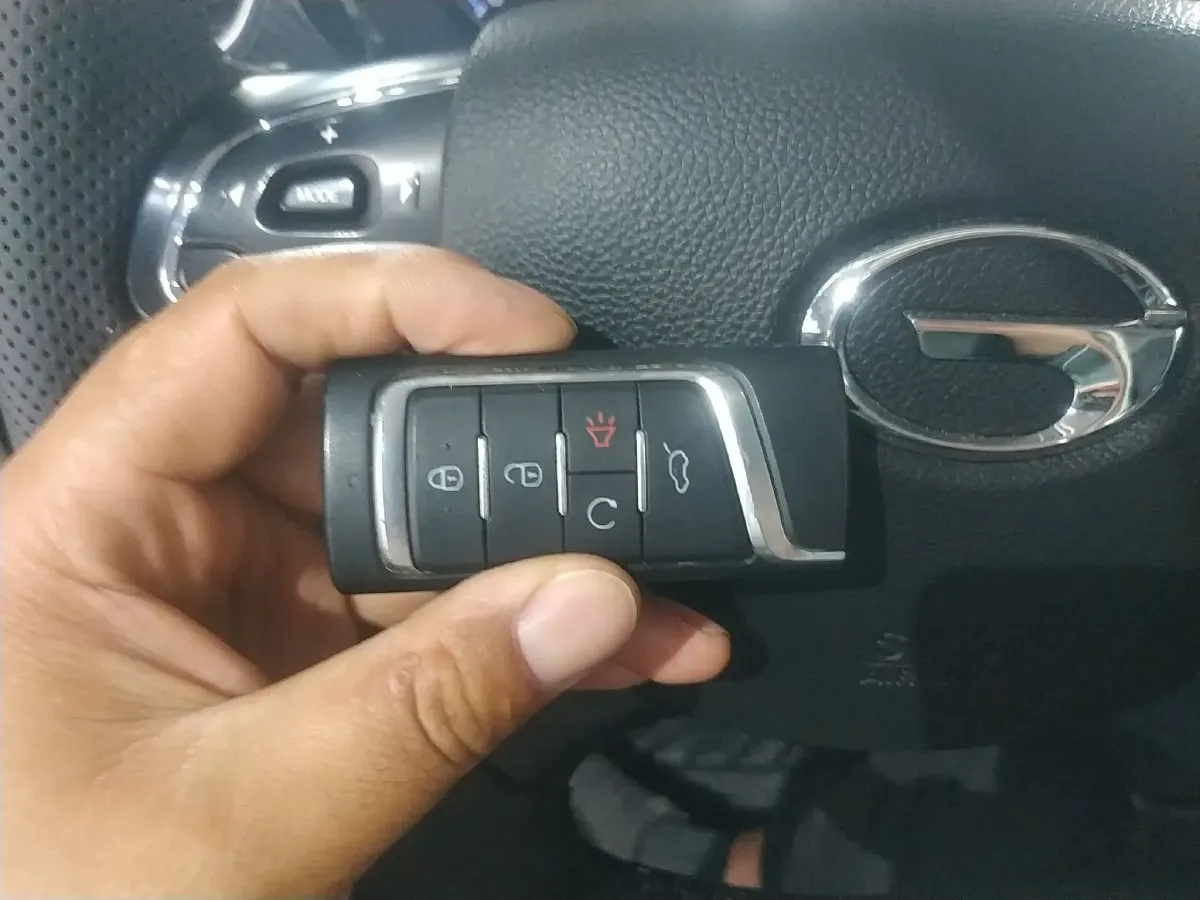 2017 GAC Trumpchi GS7 1.8T 188HP L4 6AT,autocango,china used car exporter,china ev exporter,chinese used car exporter,chinese used ev exporter