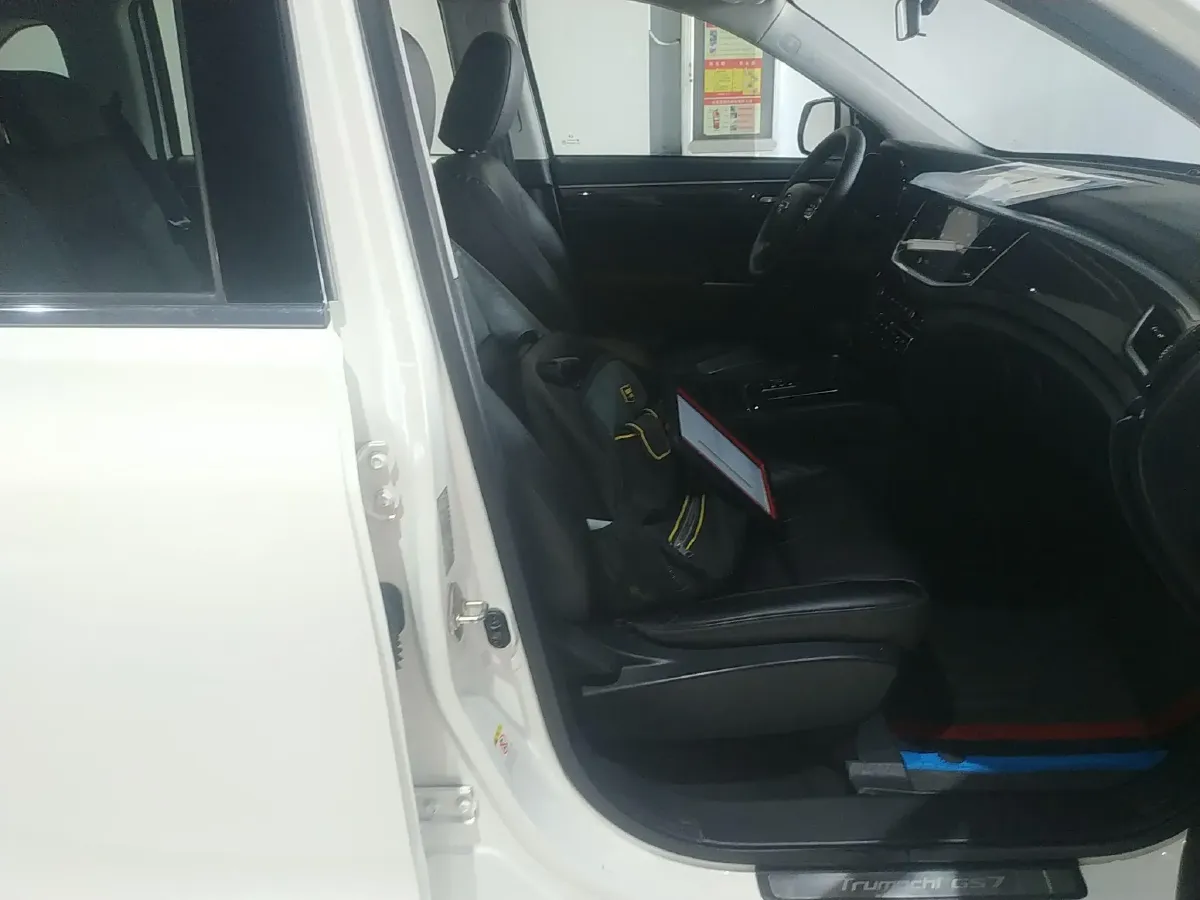 2017 GAC Trumpchi GS7 1.8T 188HP L4 6AT,autocango,china used car exporter,china ev exporter,chinese used car exporter,chinese used ev exporter