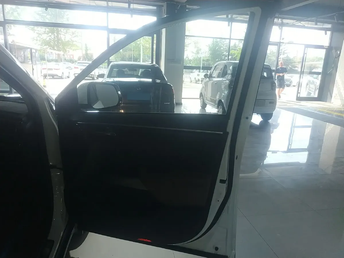 2017 GAC Trumpchi GS7 1.8T 188HP L4 6AT,autocango,china used car exporter,china ev exporter,chinese used car exporter,chinese used ev exporter