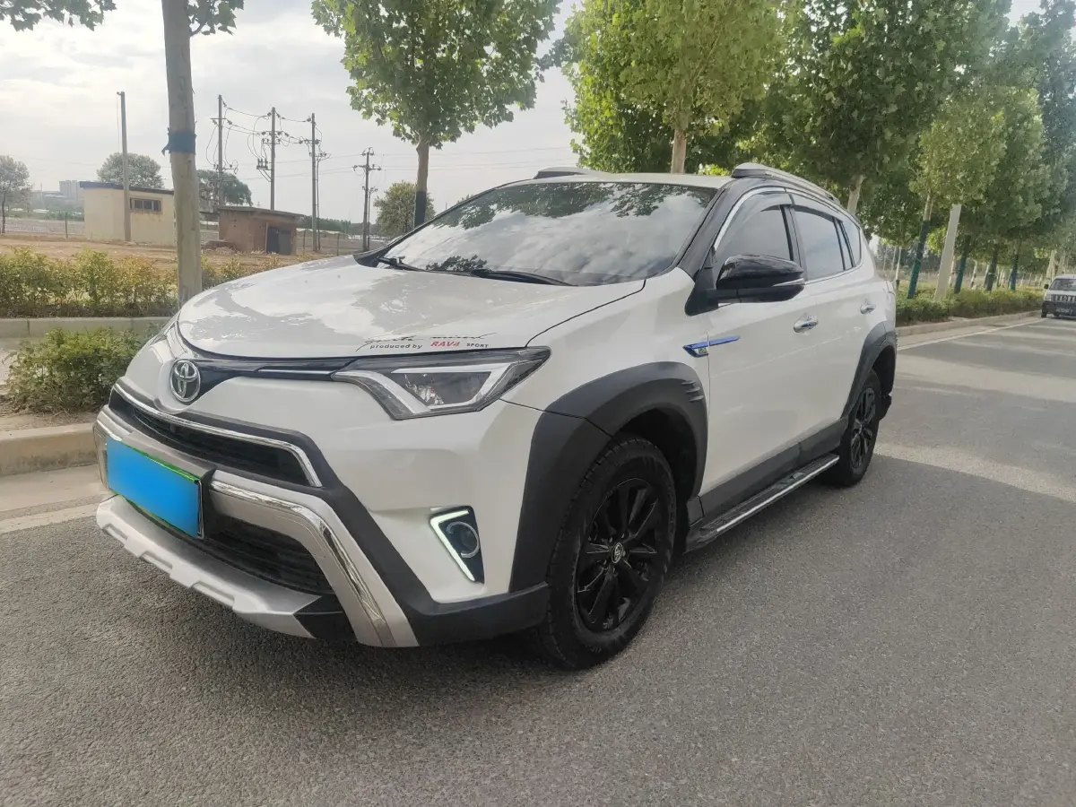 2019 Toyota RAV4 2.0L 151HP L4 CVT
