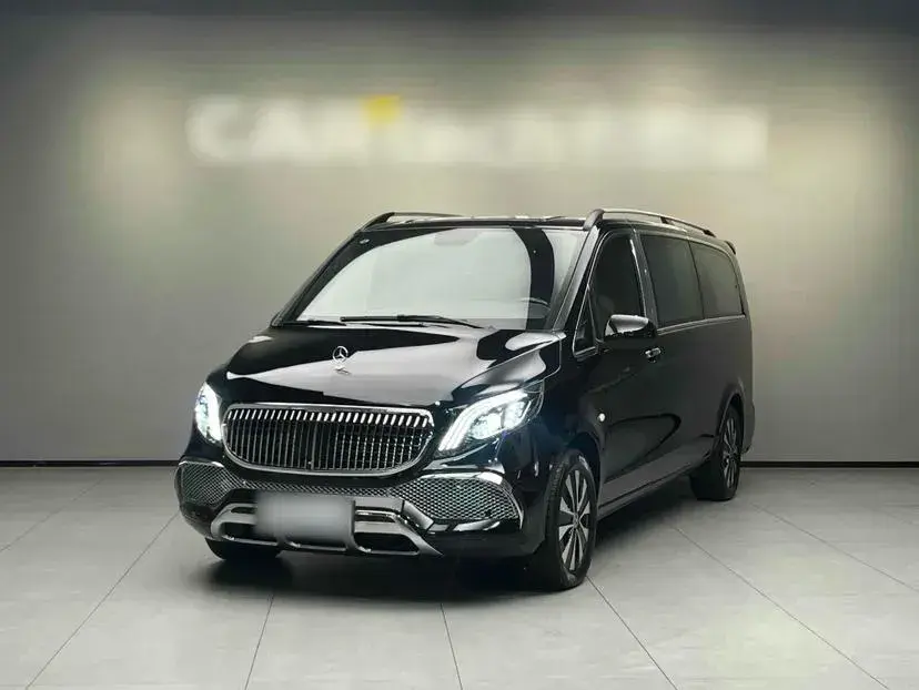 2023 Mercedes-Benz Vito 2.0T 211HP L4 9AT
