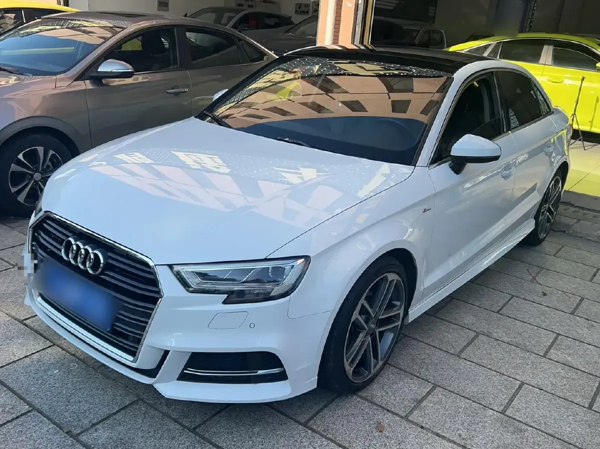2017 Audi A3 1.4T 150HP L4 7DCT
