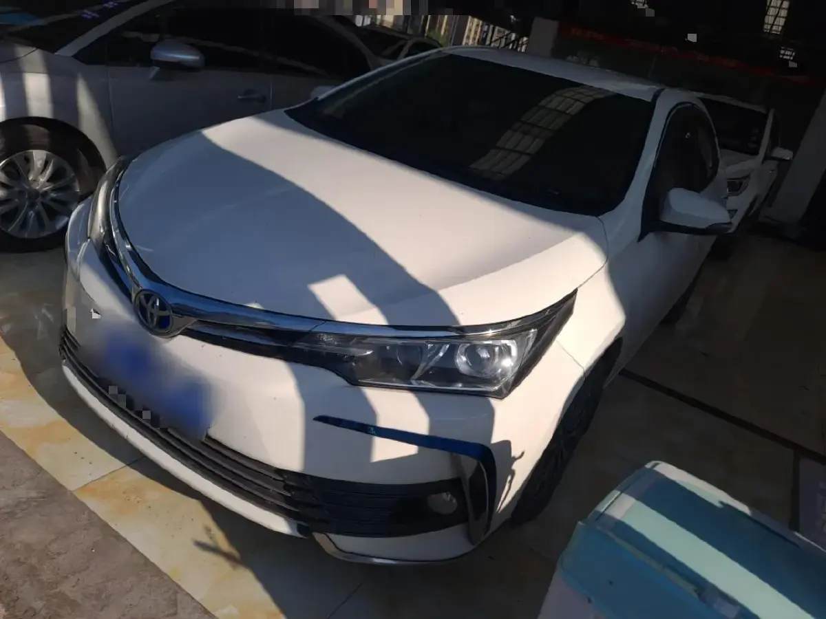 2018 Toyota Corolla 1.2T 116HP L4 CVT