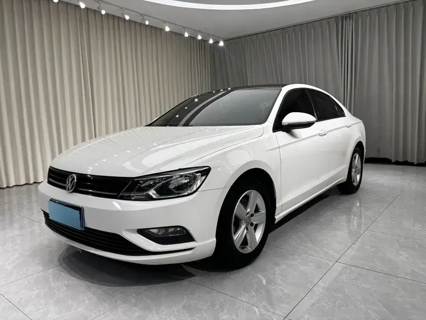 2018 Volkswagen Lamando 1.4T 131HP L4 7DCT