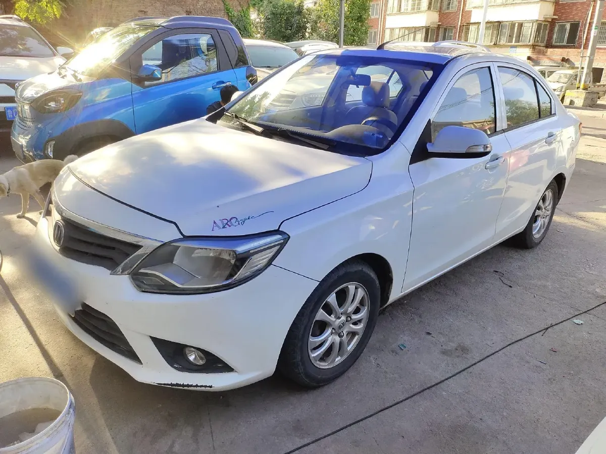 2015 ChangAn Alsvin V3 1.4L 101HP L4 5MT,autocango,china used car exporter,china ev exporter,chinese used car exporter,chinese used ev exporter
