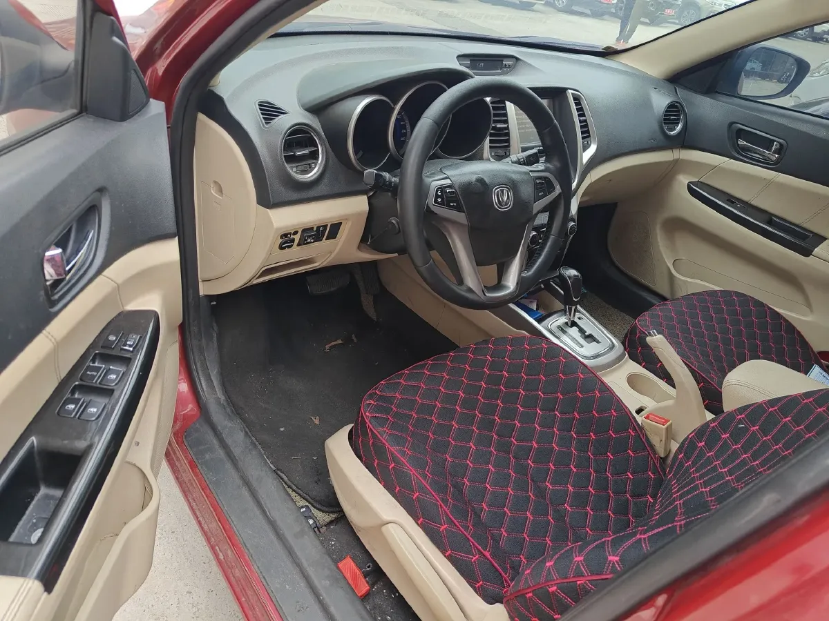 2015 ChangAn Eado 1.6L 125HP L4 4AT,autocango,china used car exporter,china ev exporter,chinese used car exporter,chinese used ev exporter