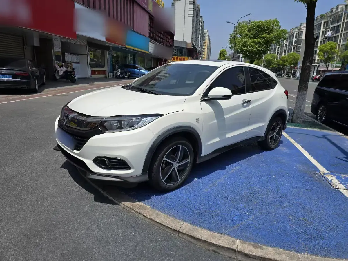2020 Honda Vezel 1.5L 131HP L4 CVT