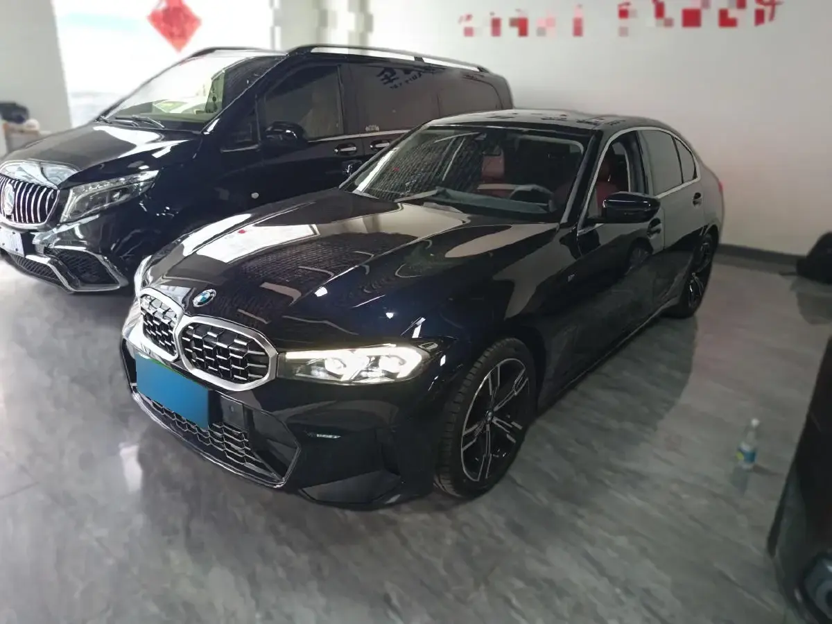 2024 BMW 3 Series 2.0T 184HP L4 8AT