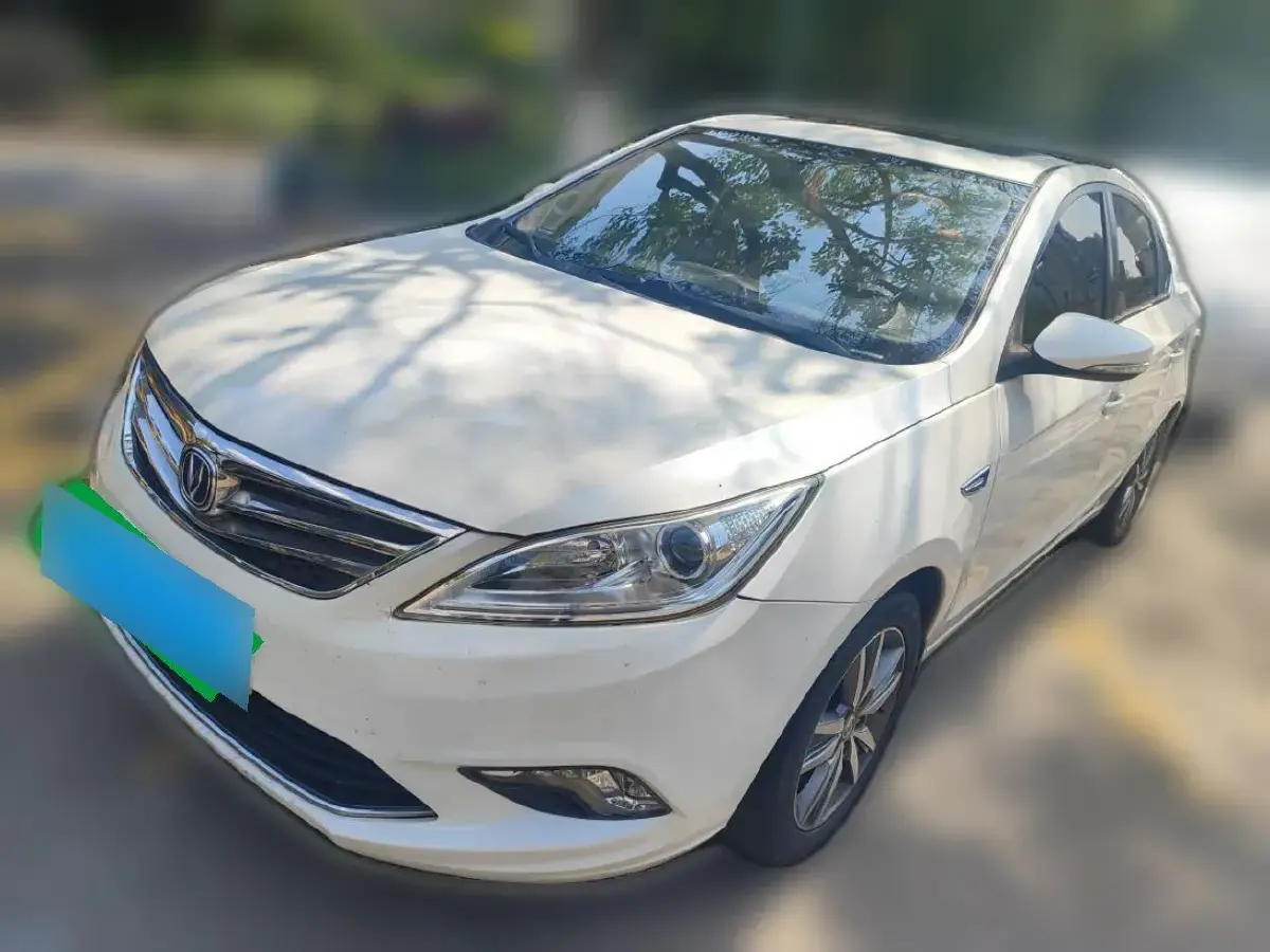 2015 ChangAn Eado 1.6L 125HP L4 5MT
